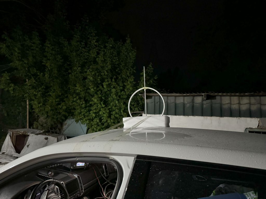 Directional antenna to triangulate the noise source