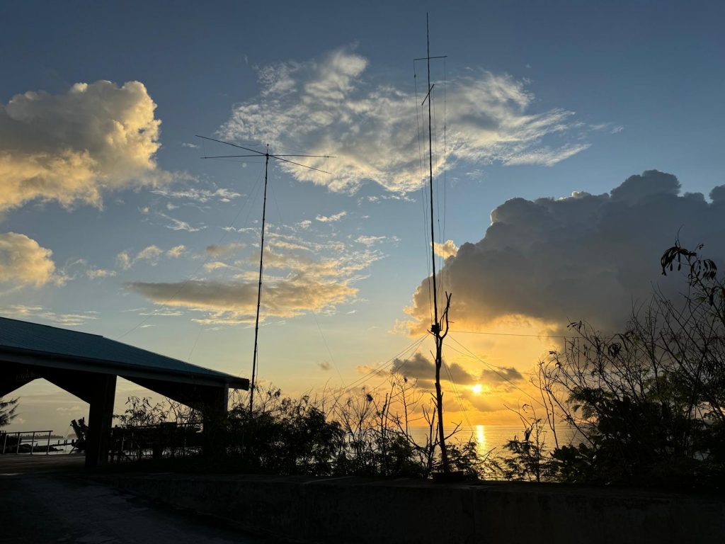 T2M antennas in Tuvalu